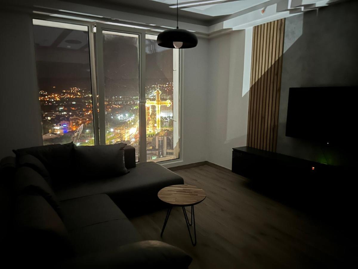 Apartamento Cevahir City Life Exclusive Skopie Exterior foto