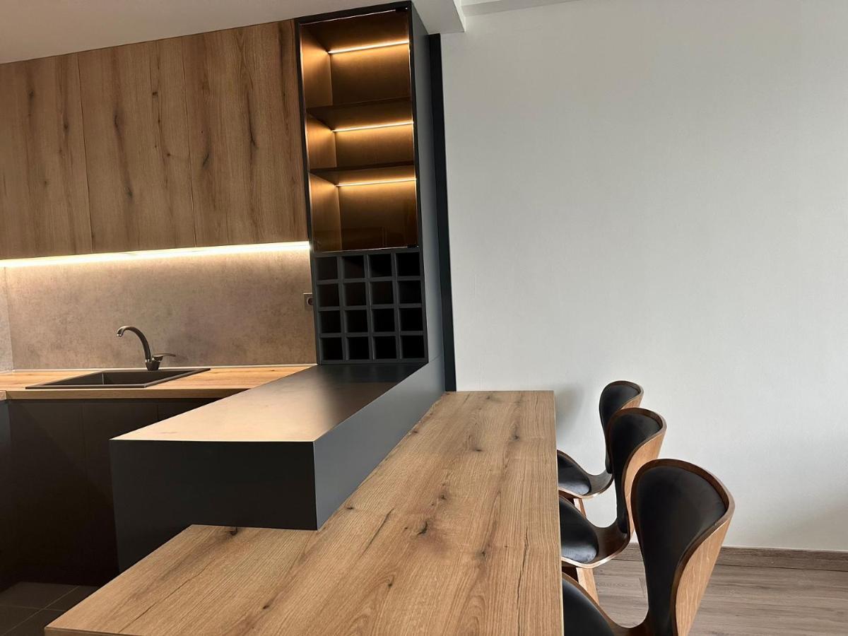 Apartamento Cevahir City Life Exclusive Skopie Exterior foto