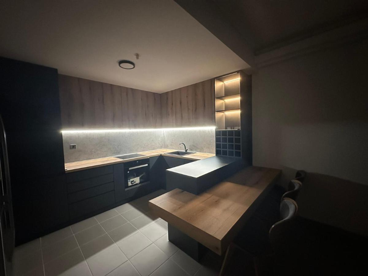 Apartamento Cevahir City Life Exclusive Skopie Exterior foto